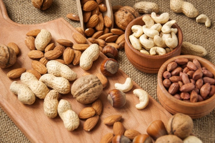 Nueces y almendras
